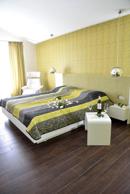 Glicinia Hotel Złote Piaski Pokój zdjęcie