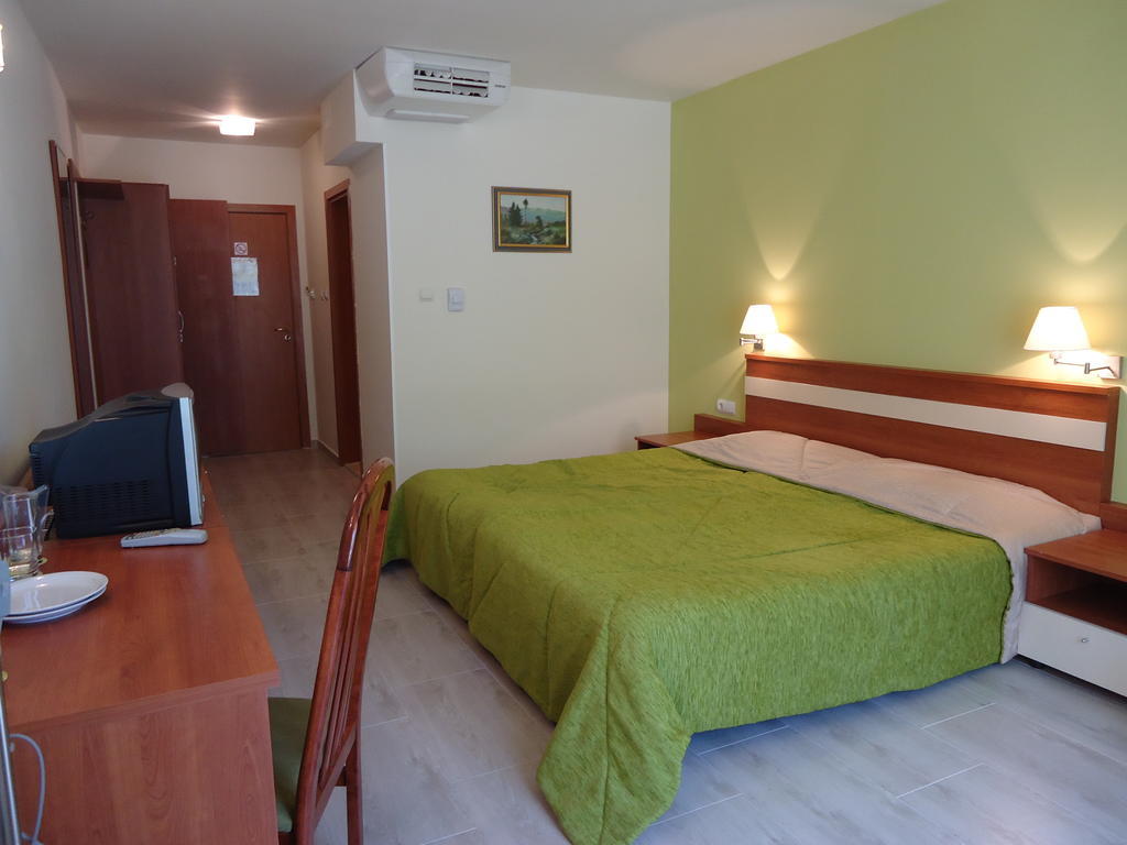 Glicinia Hotel Złote Piaski Pokój zdjęcie